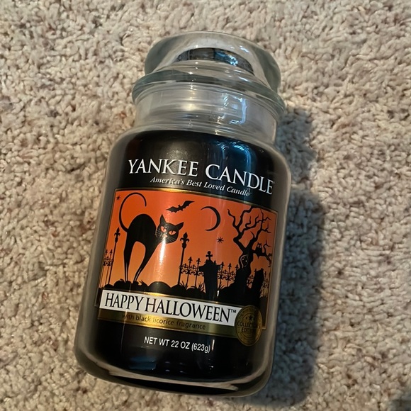 Yankee Candle Accents Yankee Candle Happy Halloween Candle Poshmark